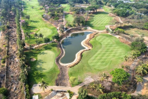 SaffronStays Niranta- 4-BDR villa on golf course near Bangalore